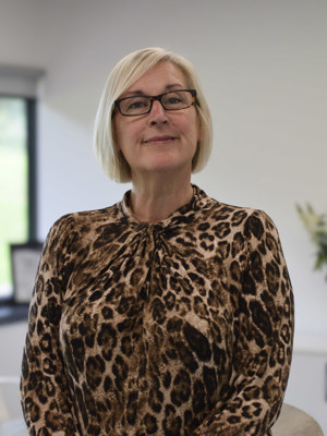 Angela Turner